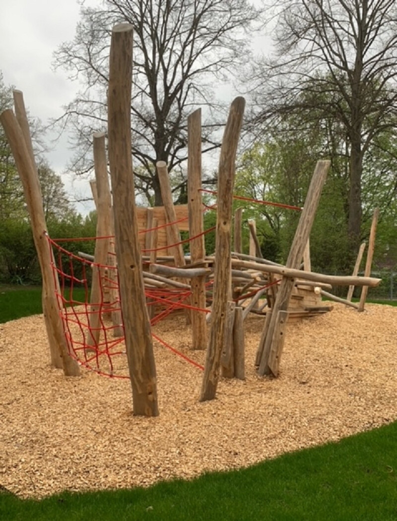 Kinderhaus Memory Spielplatz des Kinderhauses Memory