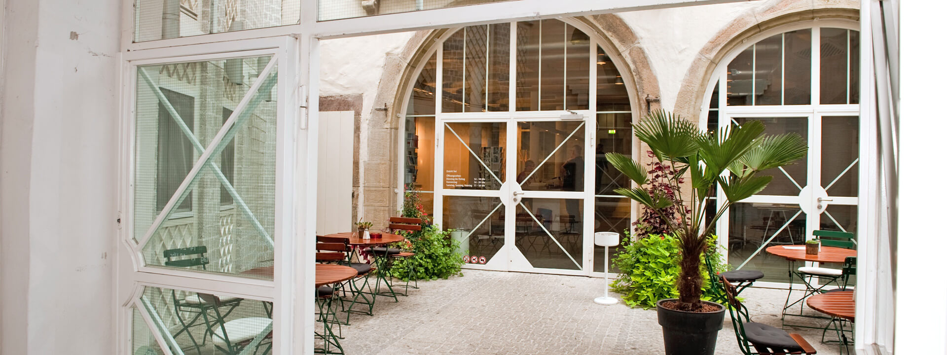  header-staedtische-galerie.jpg